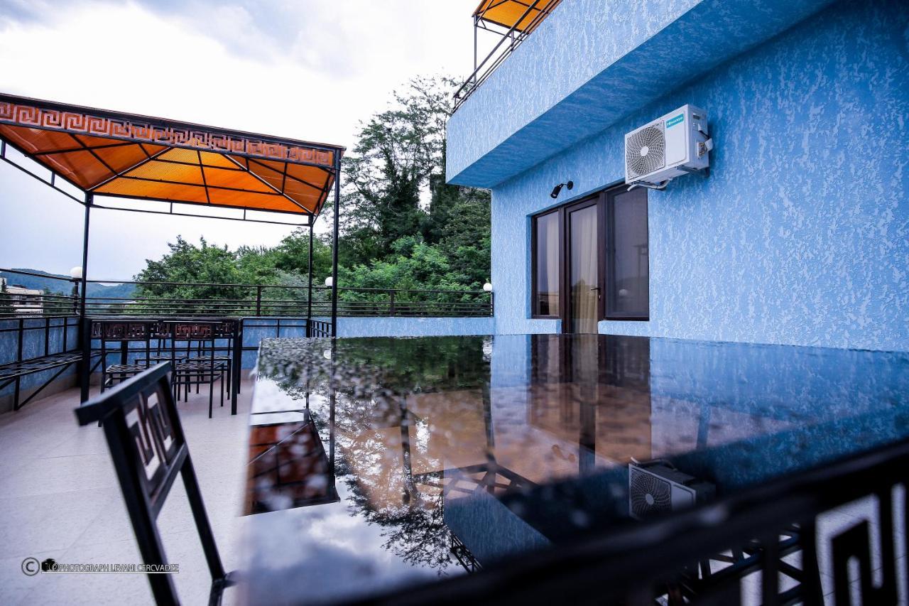 Hotel Balcony 쿠타이시 외부 사진